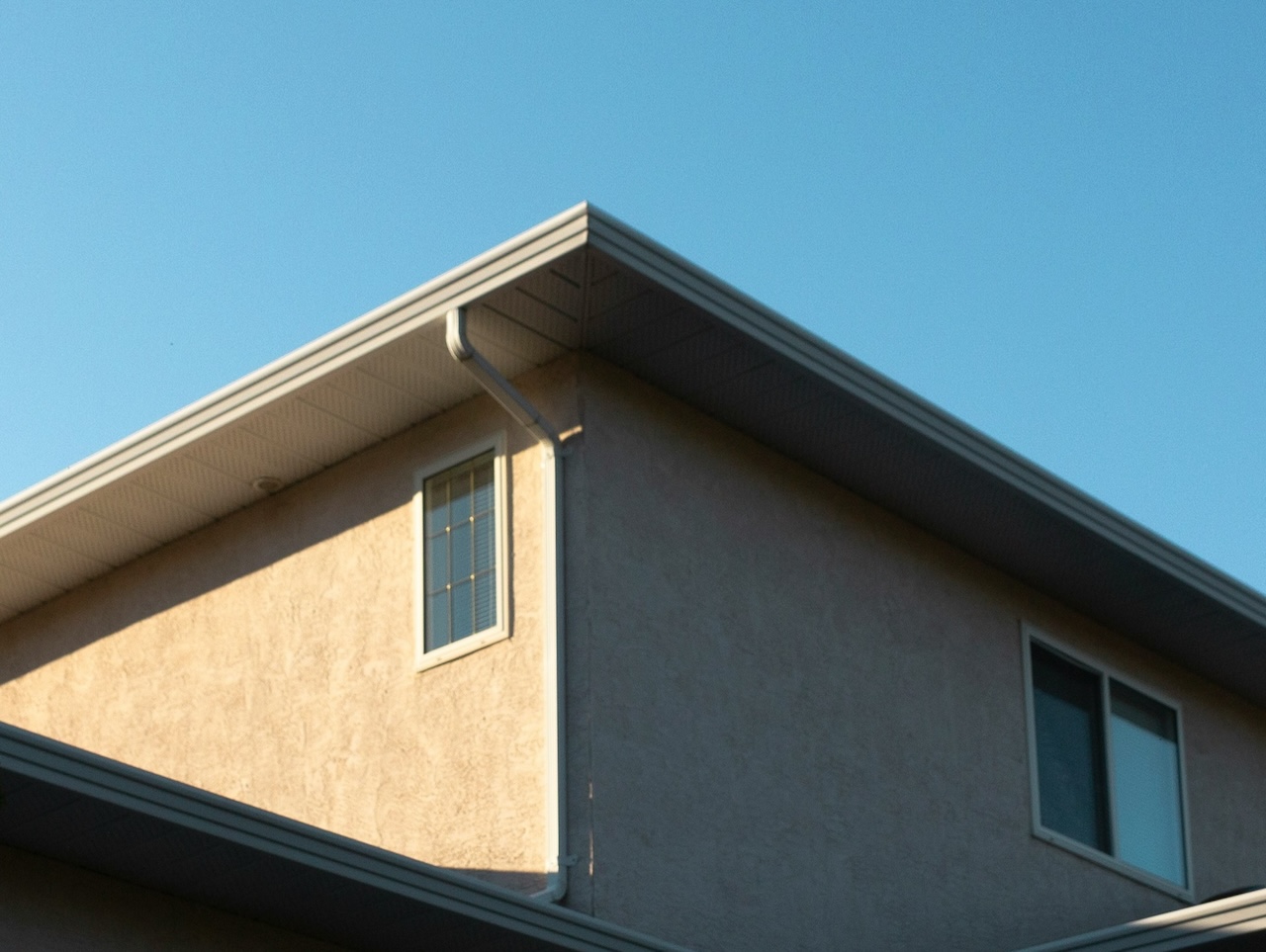 The Importance of Regular Gutter Cleaning for a Healthy Home